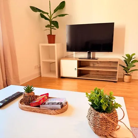 L'escapade De - Cozy & Bright Διαμέρισμα